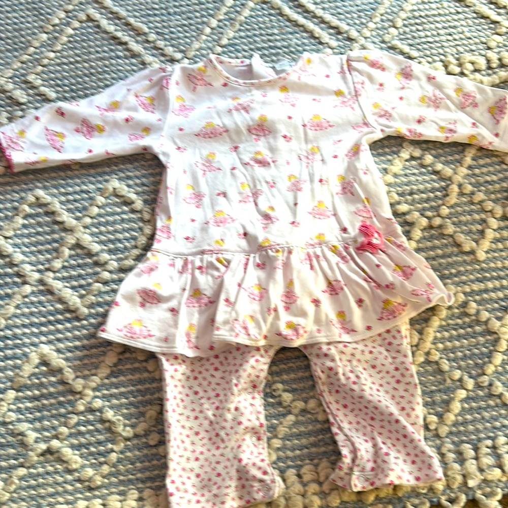 Kissy kissy 9 month one piece outfit